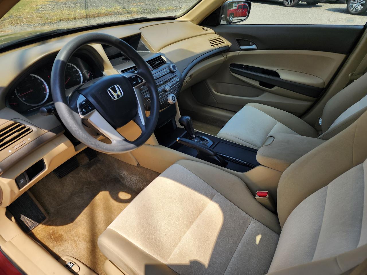 Honda Accord LX sedan AT 2009