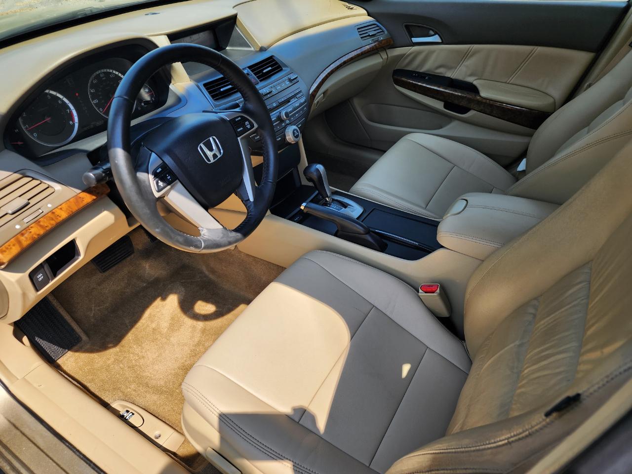 Honda Accord EX-L Sedan AT 2009