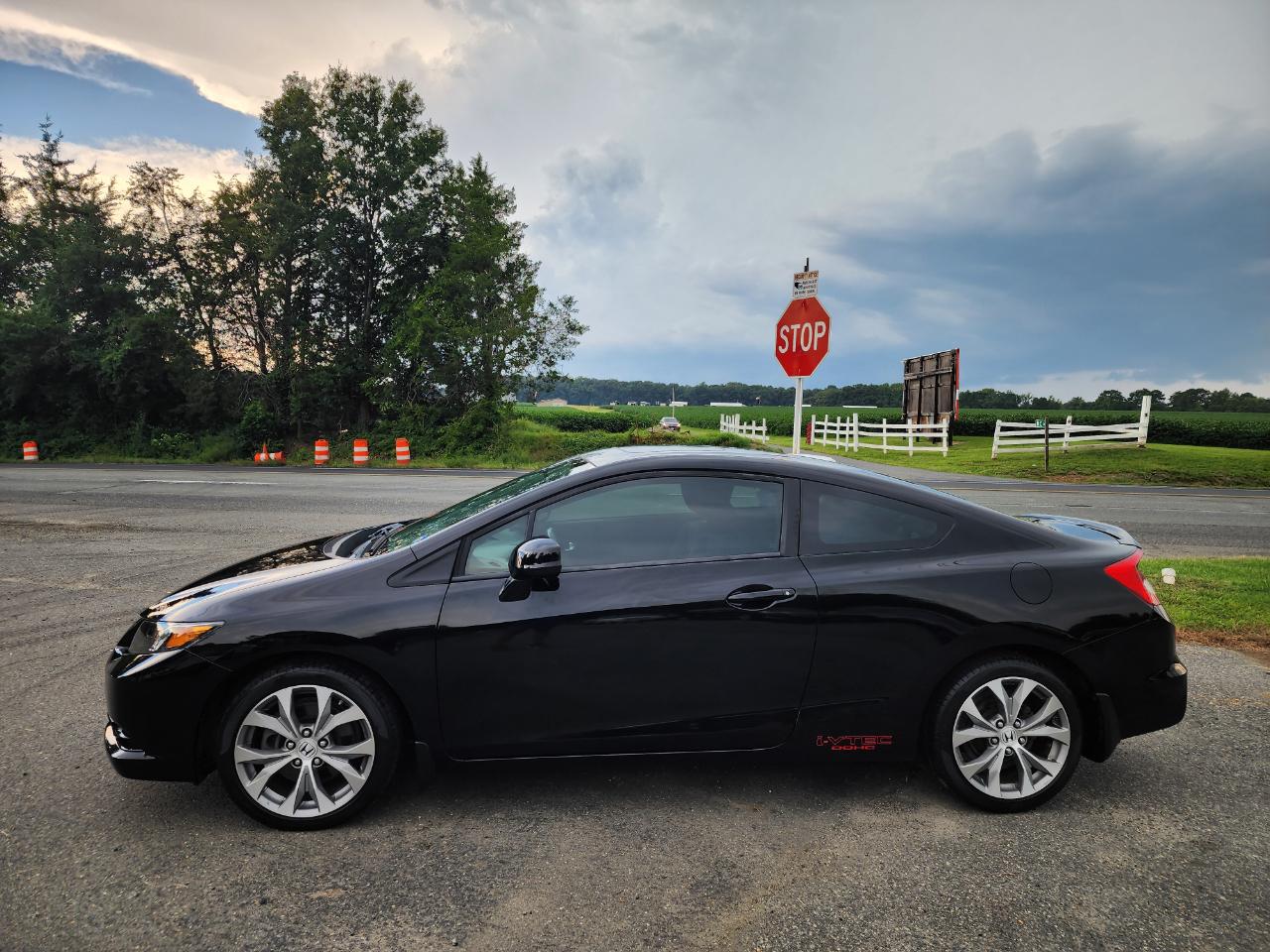 Honda Civic Si Coupe 6-Speed MT 2012