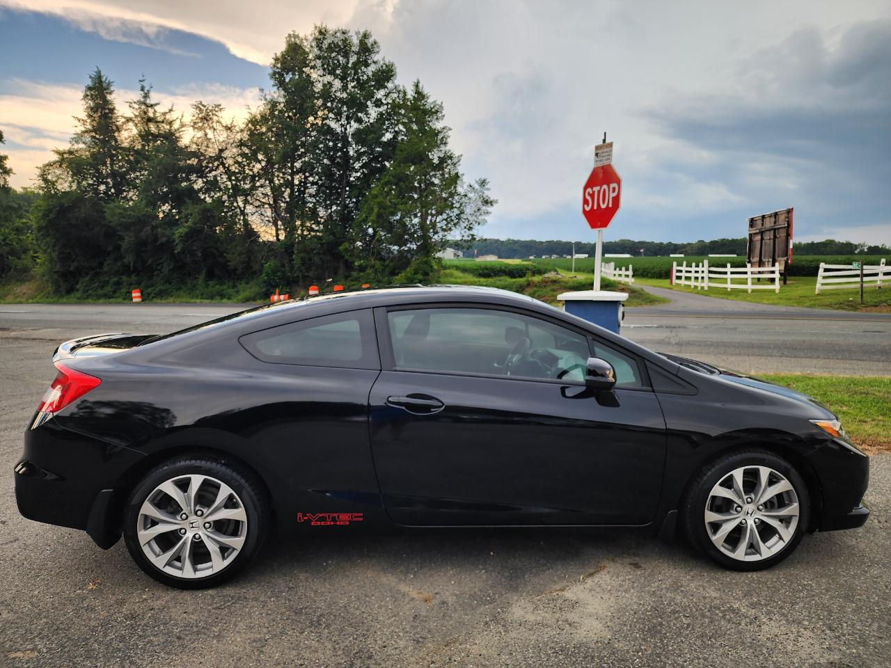 Honda Civic Si Coupe 6-Speed MT 2012