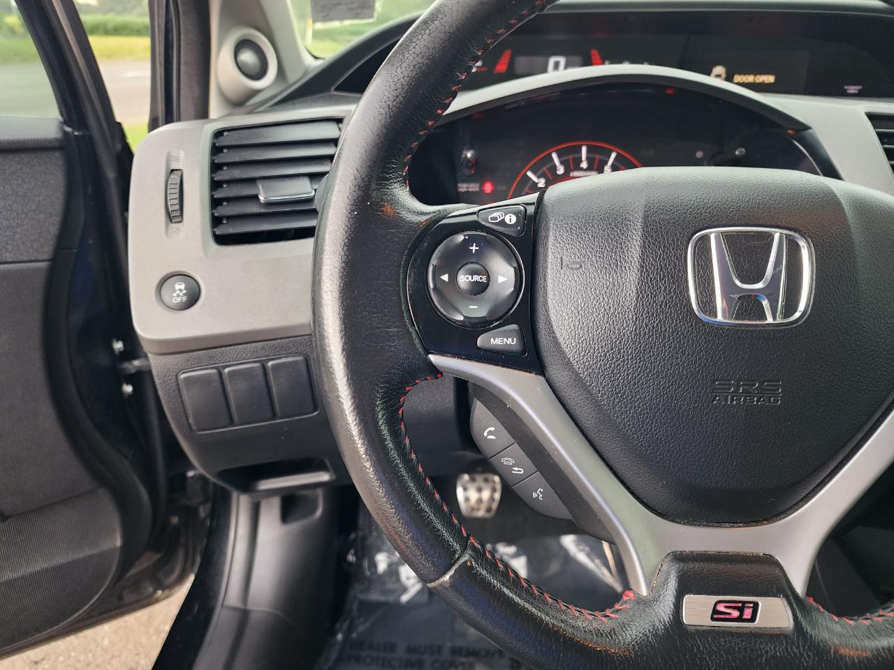 Honda Civic Si Coupe 6-Speed MT 2012