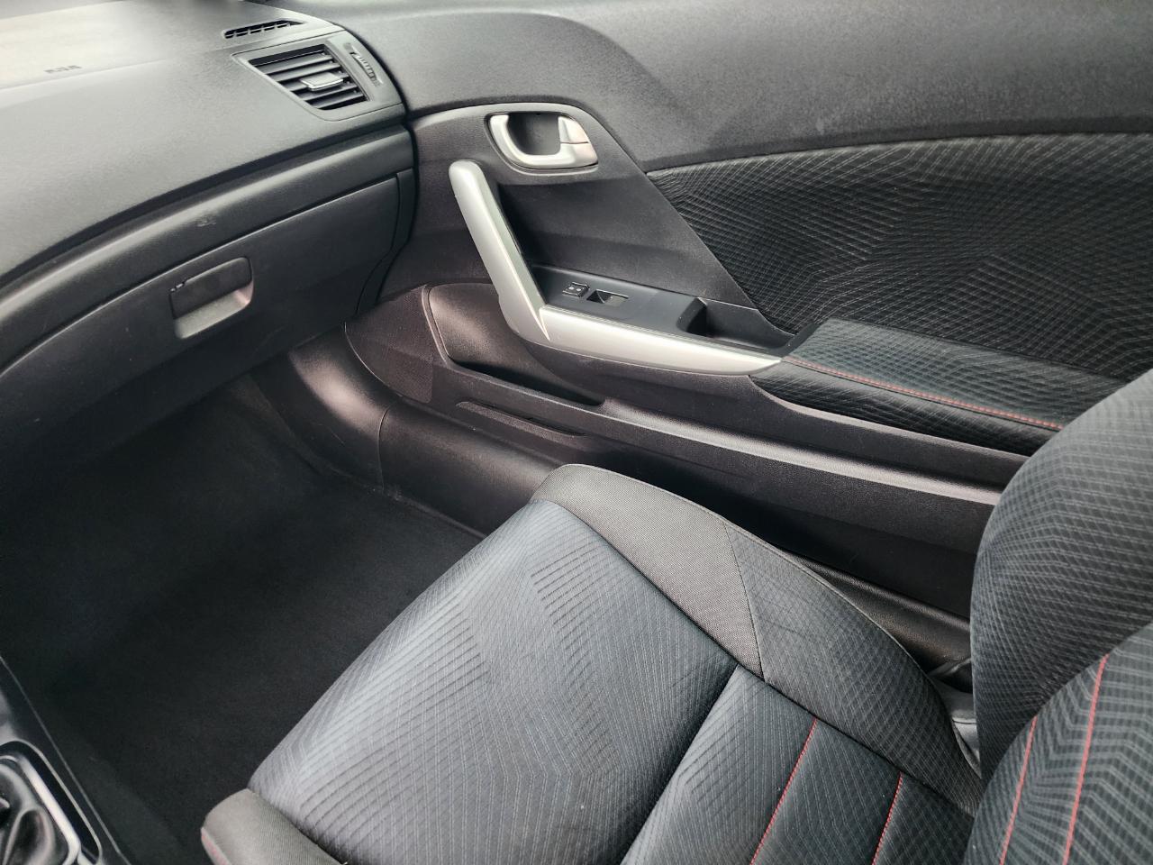 Honda Civic Si Coupe 6-Speed MT 2012