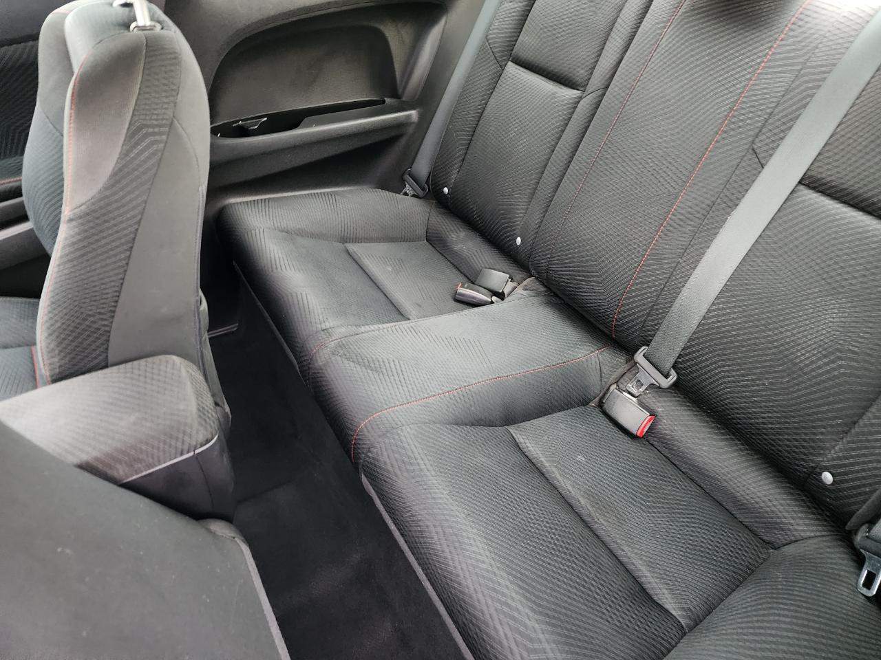 Honda Civic Si Coupe 6-Speed MT 2012