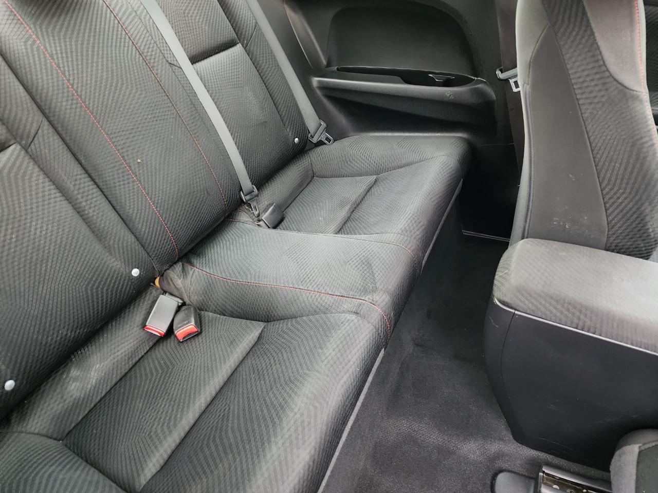 Honda Civic Si Coupe 6-Speed MT 2012