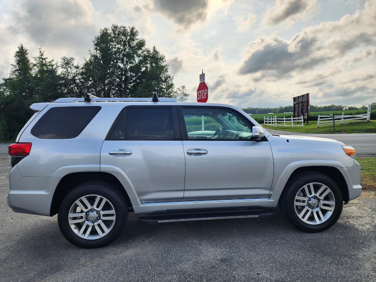 Toyota 4Runner SR5 4WD 2010