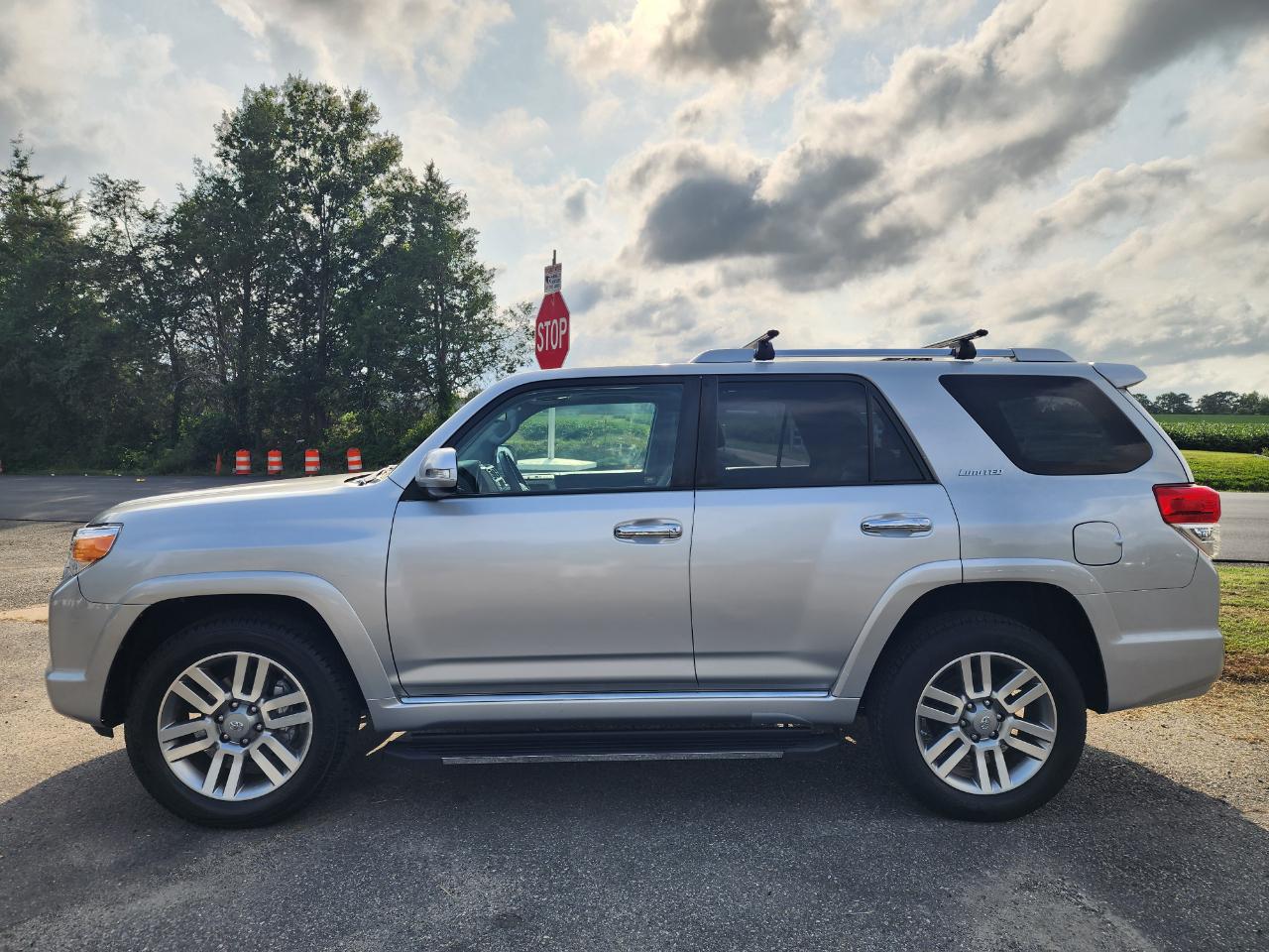 Toyota 4Runner SR5 4WD 2010