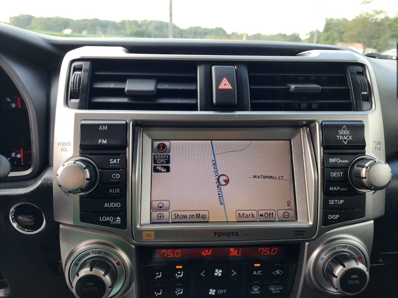 Toyota 4Runner SR5 4WD 2010