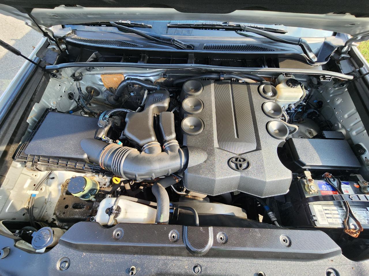 Toyota 4Runner SR5 4WD 2010