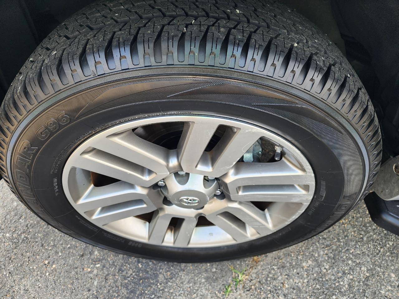 Toyota 4Runner SR5 4WD 2010