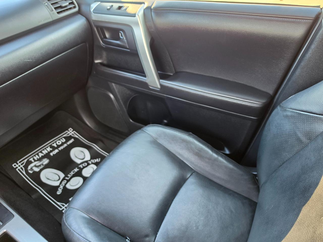 Toyota 4Runner SR5 4WD 2010