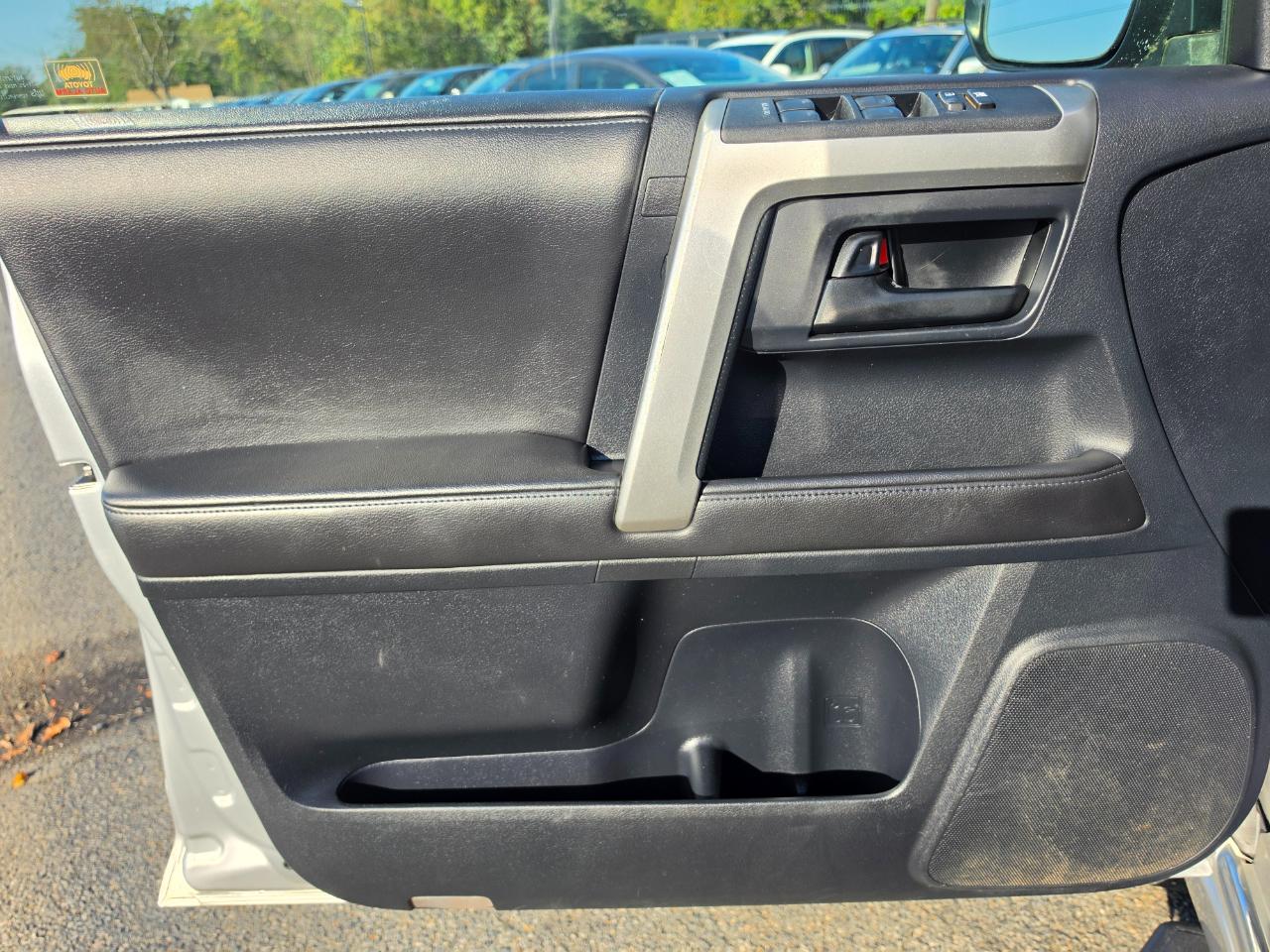 Toyota 4Runner SR5 4WD 2010