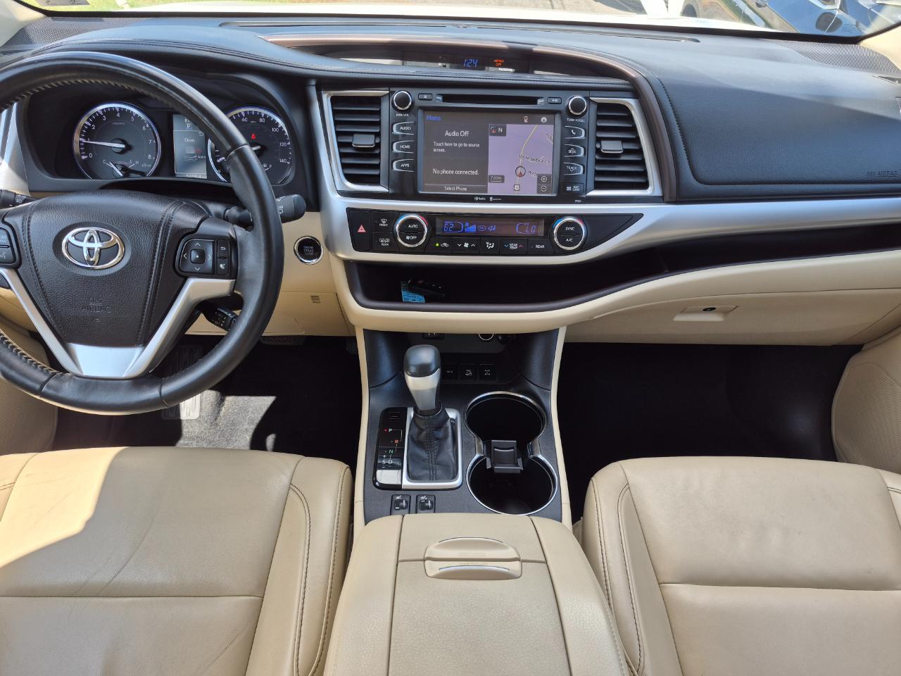 Toyota Highlander XLE AWD V6 2015