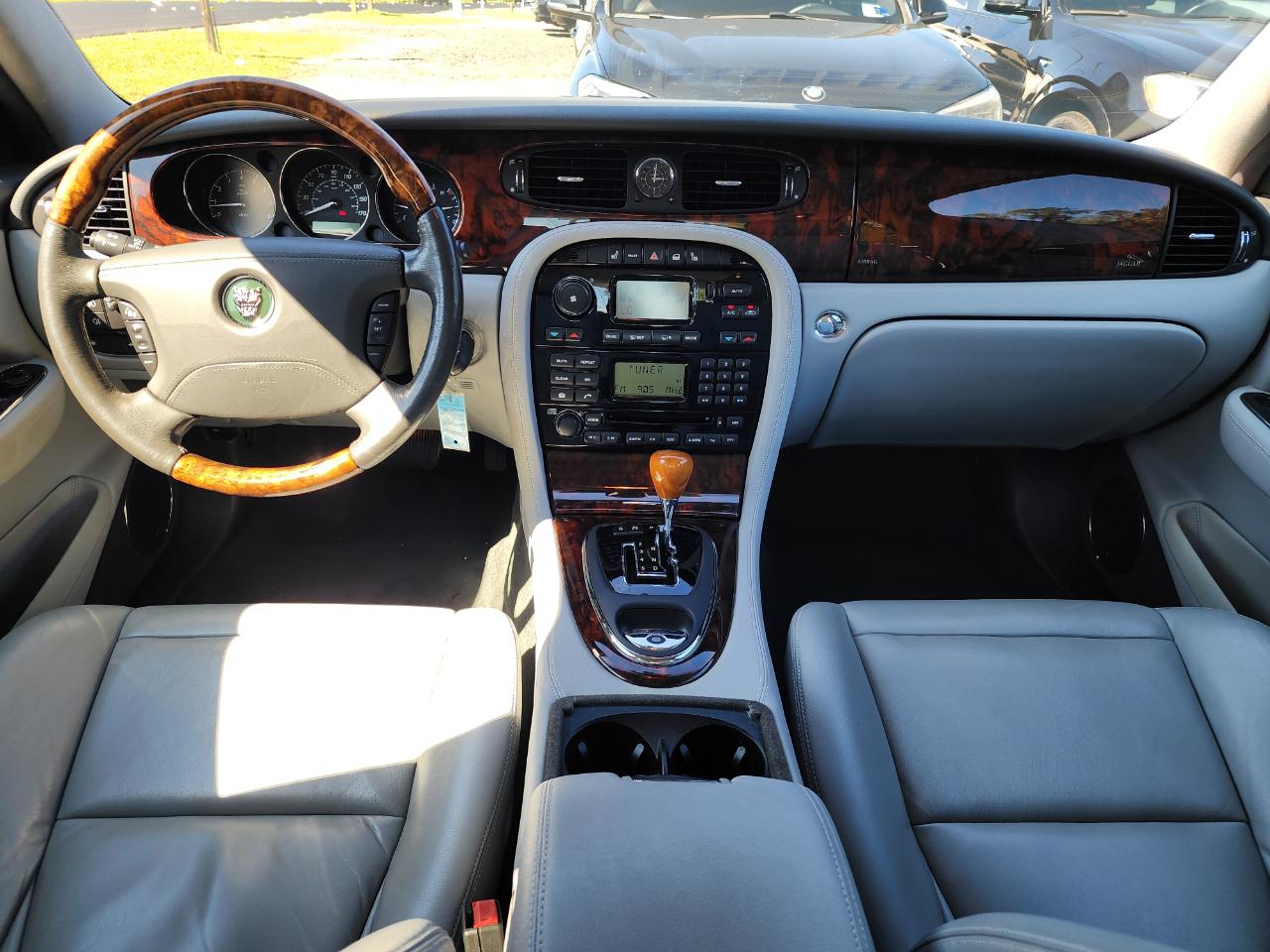 Jaguar XJ-Series XJ8 2004