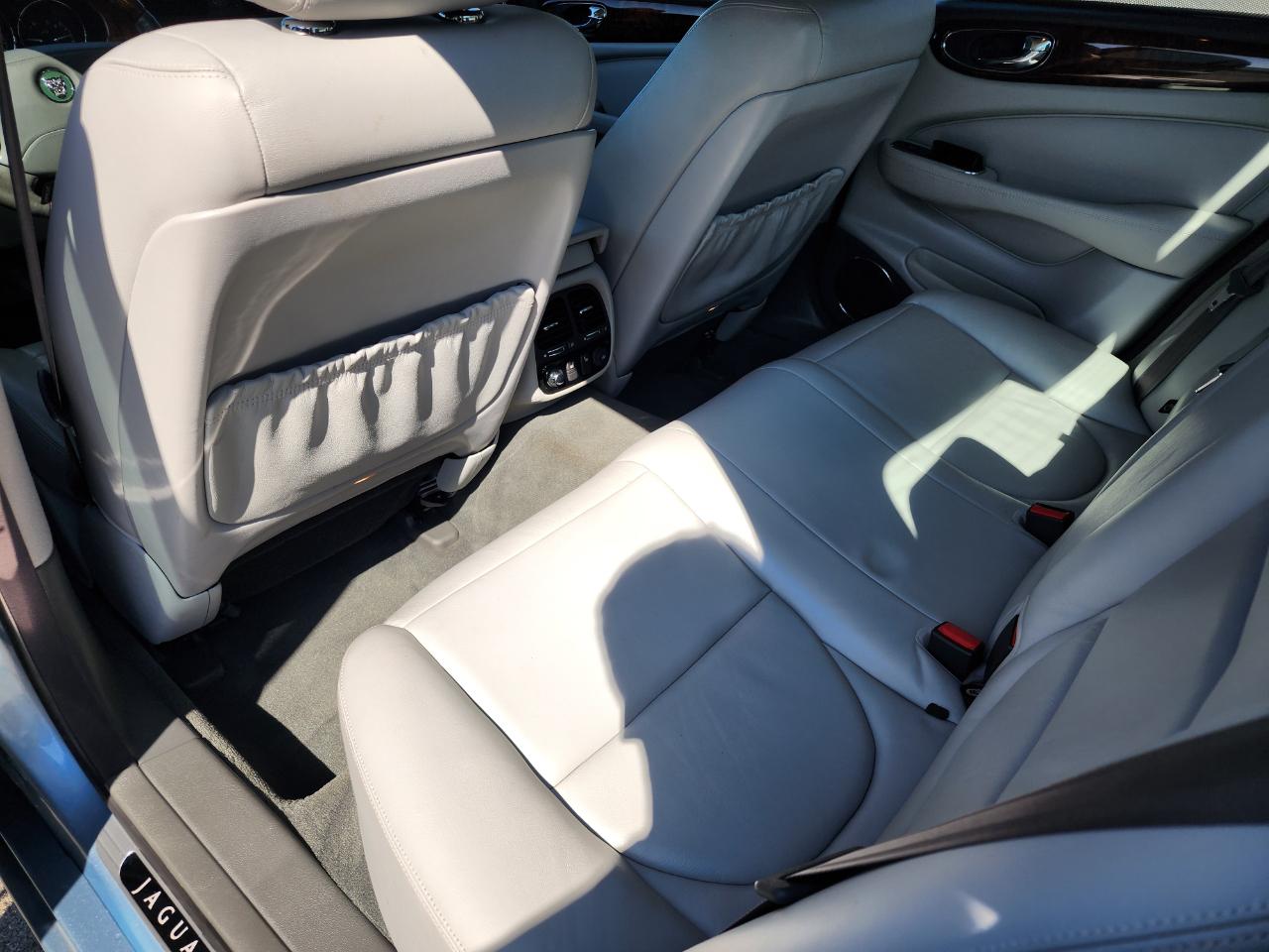 Jaguar XJ-Series XJ8 2004