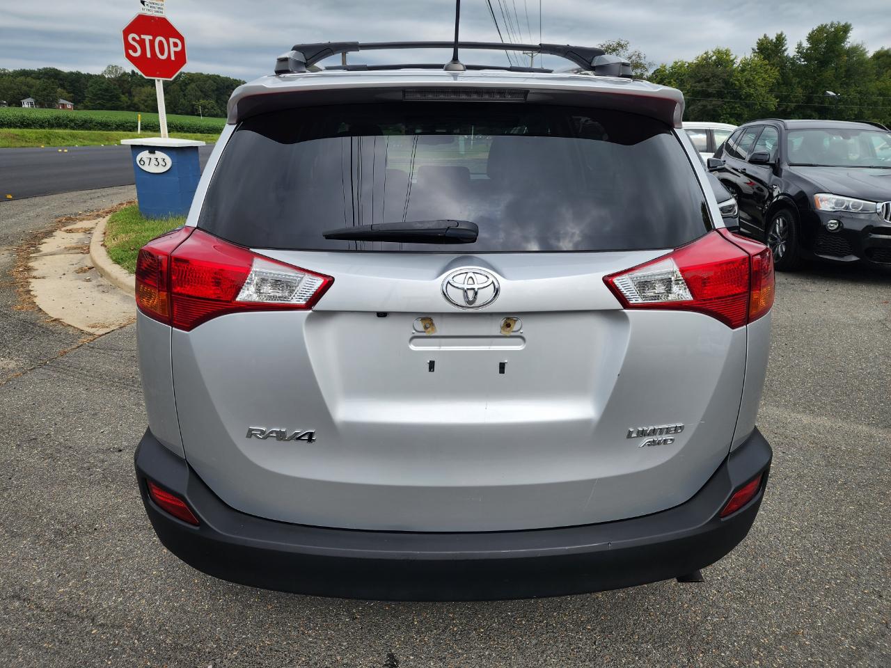 Toyota RAV4 Limited AWD 2013
