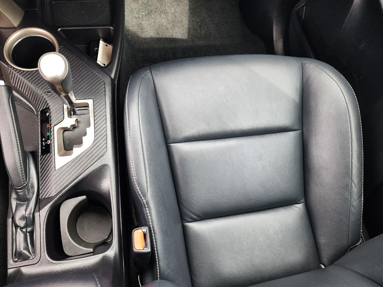 Toyota RAV4 Limited AWD 2013