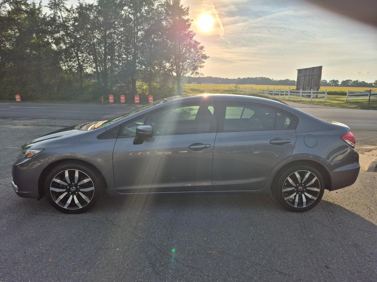 Honda Civic EX-L Sedan AT 2015