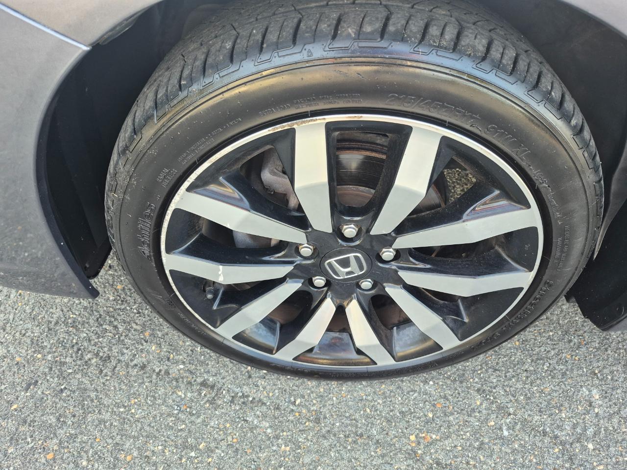 Honda Civic EX-L Sedan AT 2015