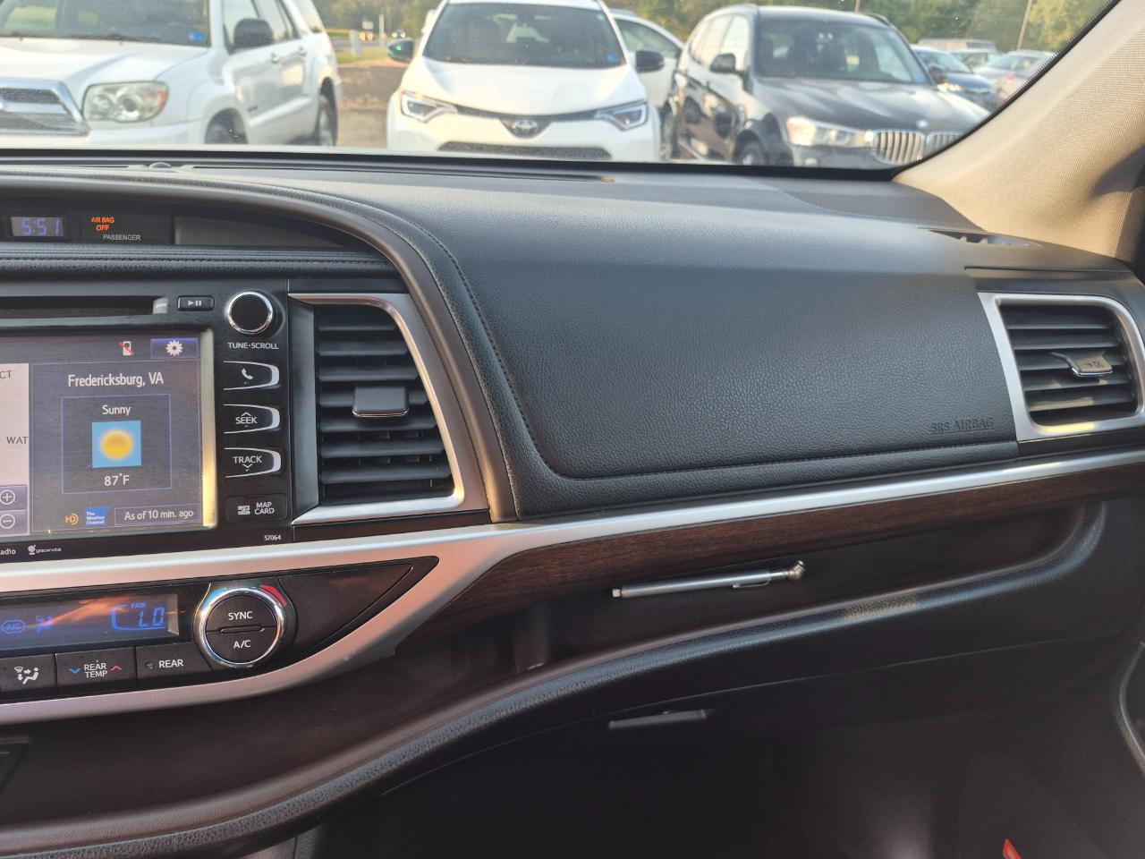 Toyota Highlander Limited AWD V6 2014