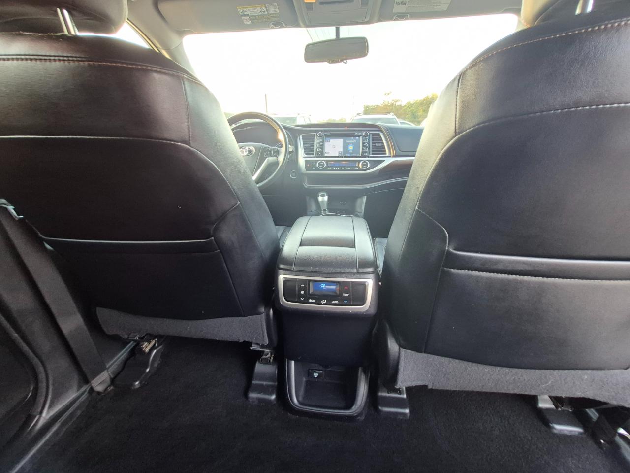 Toyota Highlander Limited AWD V6 2014