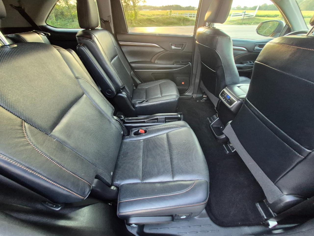Toyota Highlander Limited AWD V6 2014