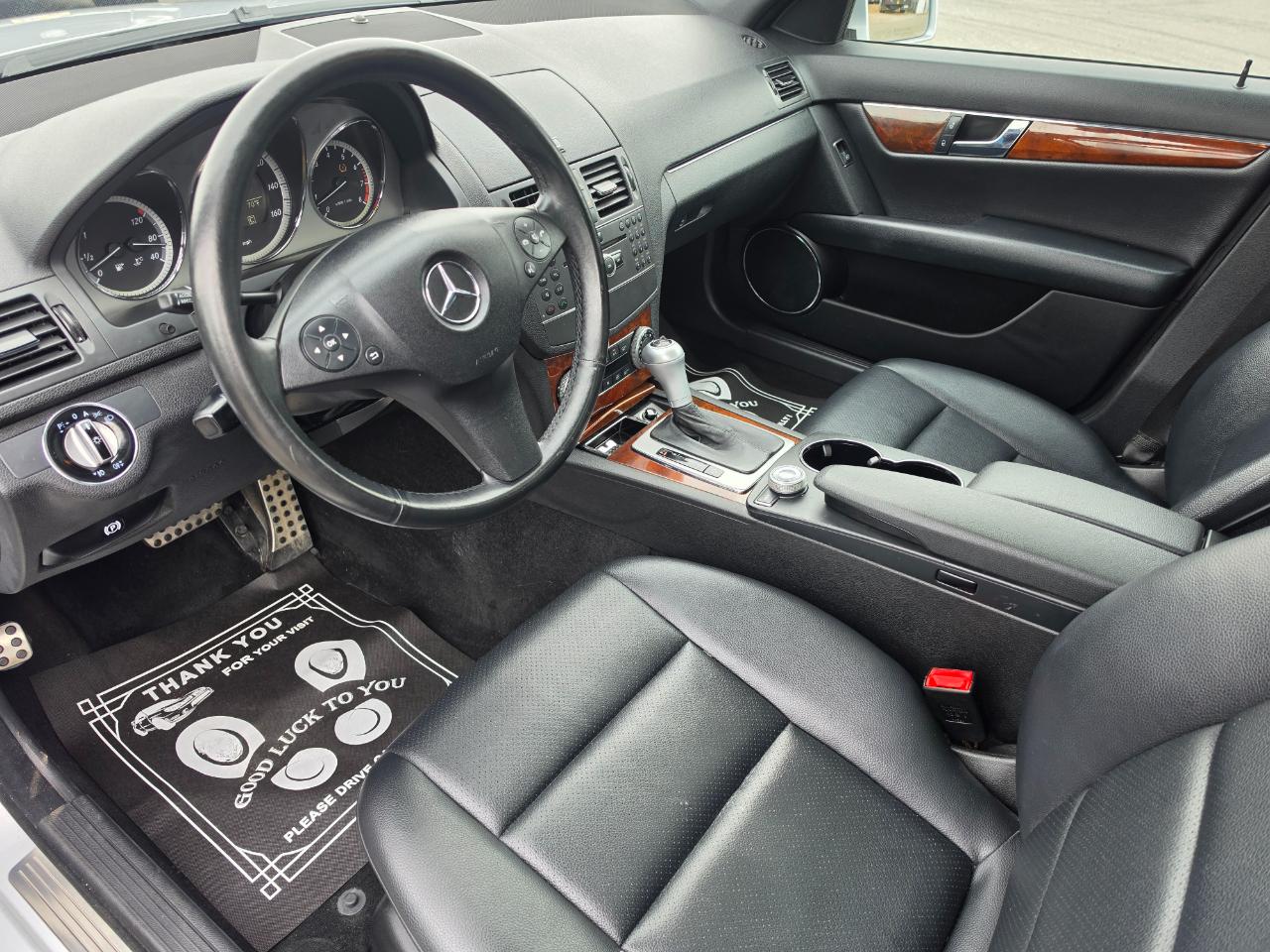Mercedes-Benz C-Class C300 Luxury Sedan 2010