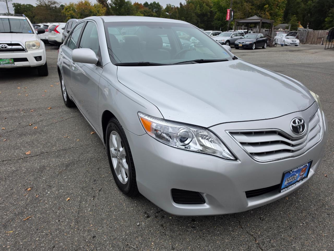 Toyota Camry SE V6 2011