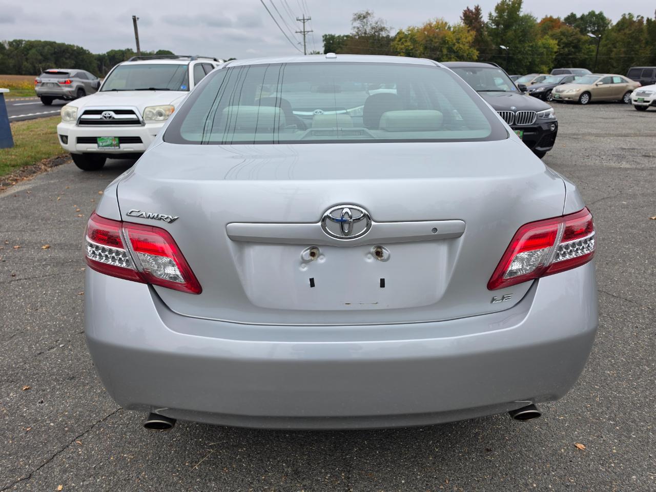 Toyota Camry SE V6 2011