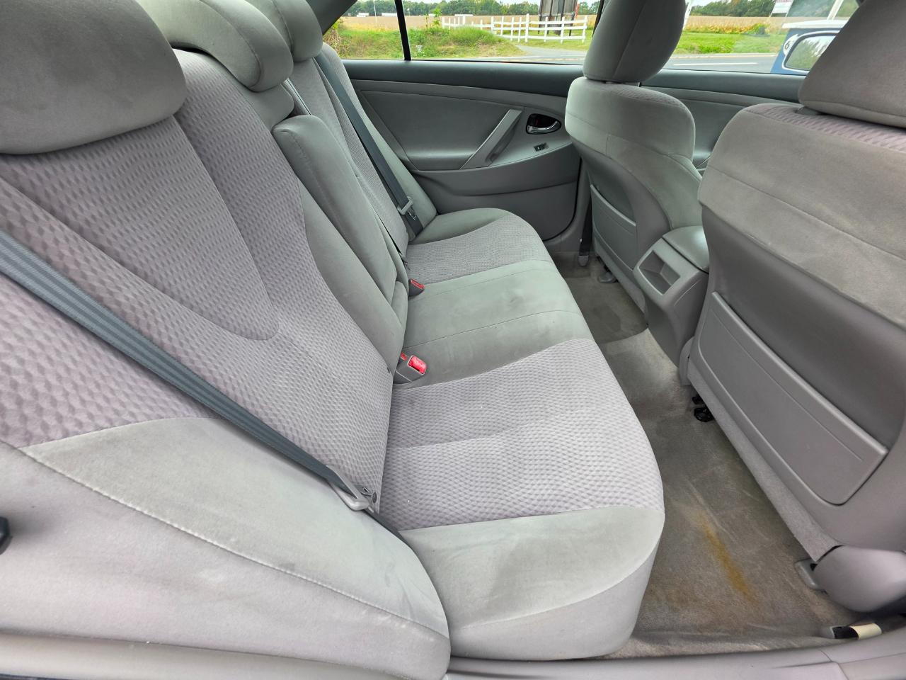 Toyota Camry SE V6 2011