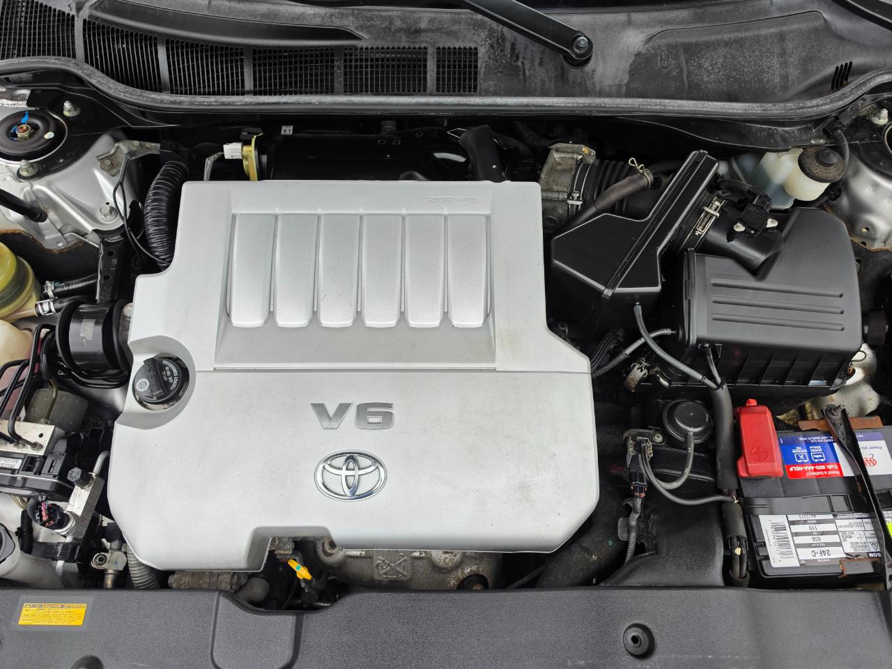 Toyota Camry SE V6 2011