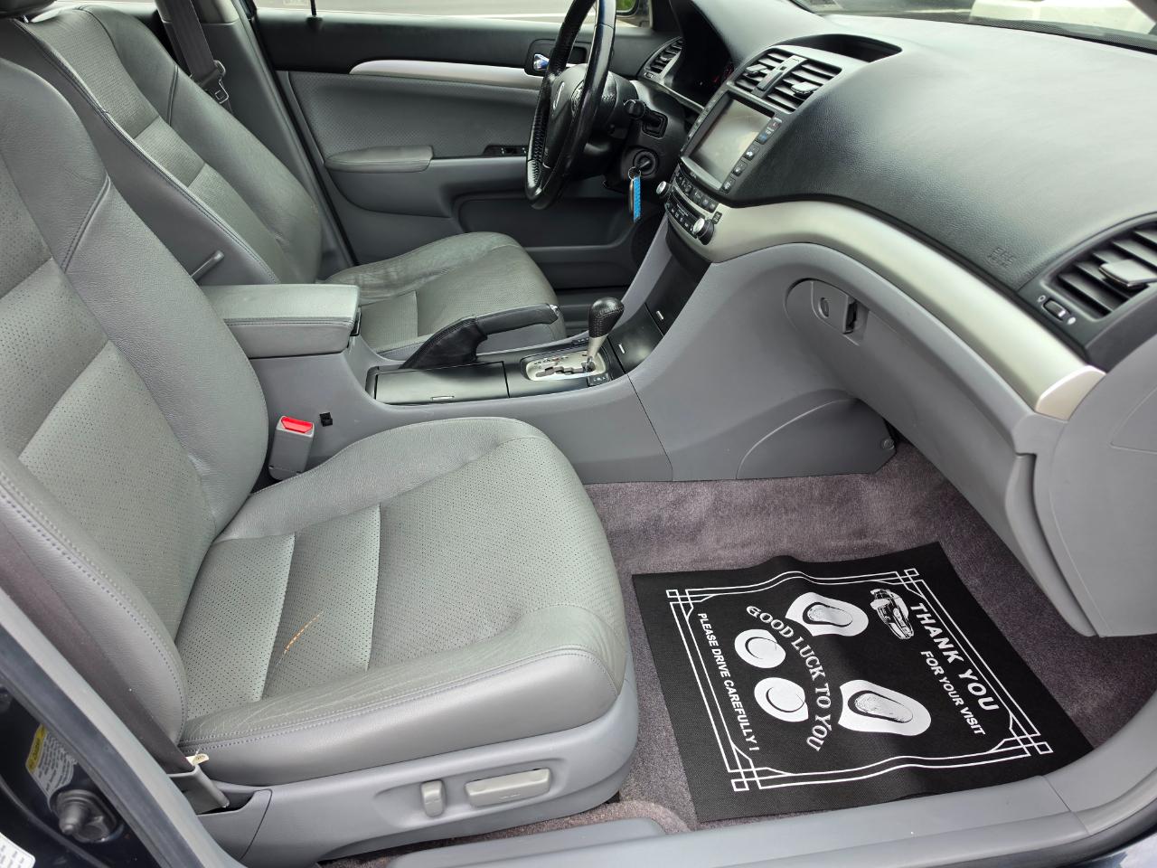 Acura TSX 4dr Sdn AT Navi 2006