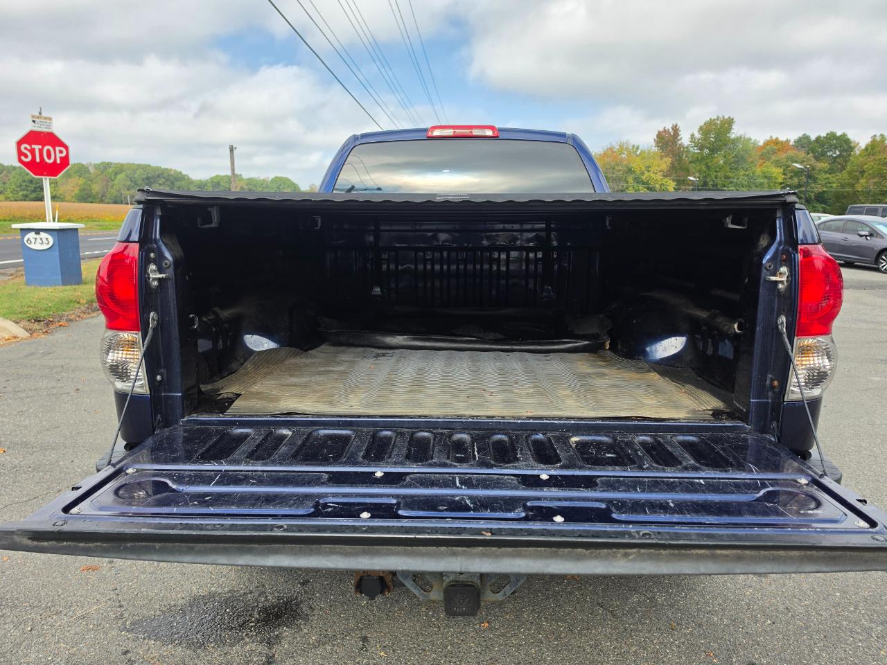 Toyota Tundra SR5 Double Cab 5.7L 4WD 2008
