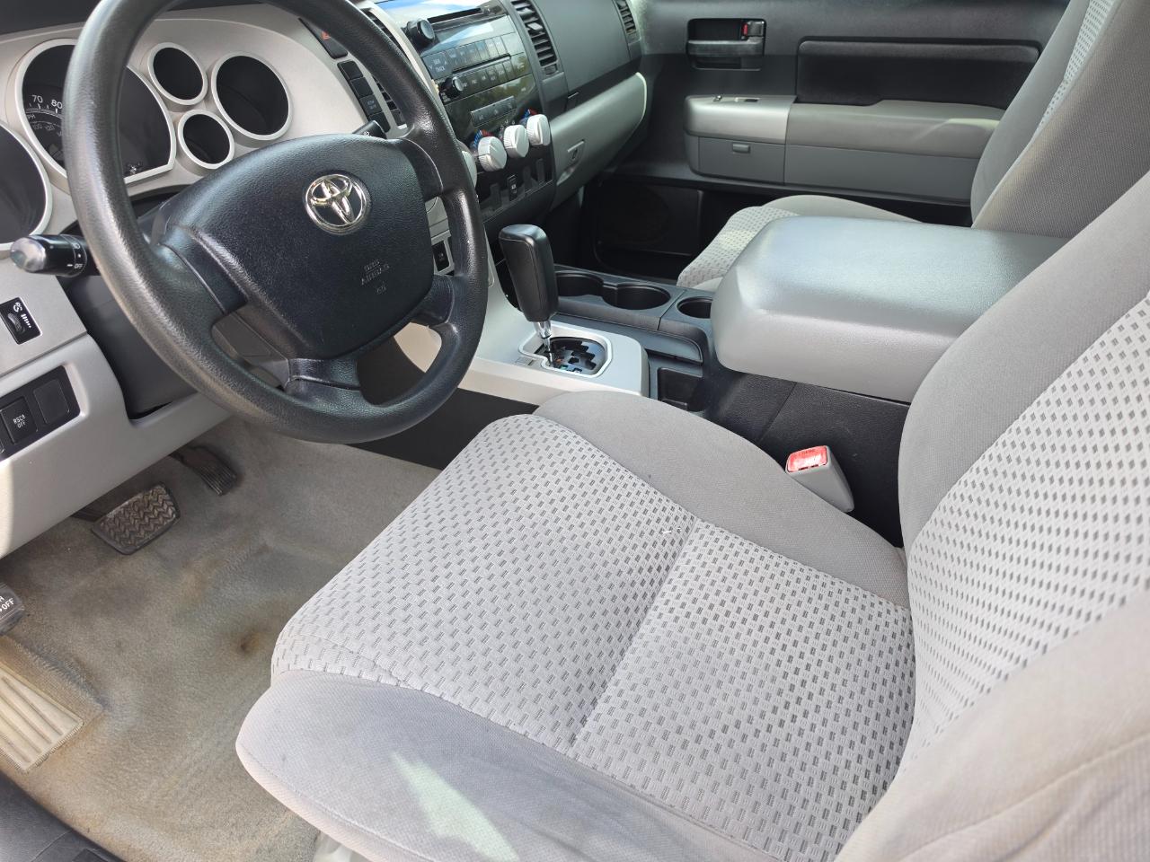 Toyota Tundra SR5 Double Cab 5.7L 4WD 2008