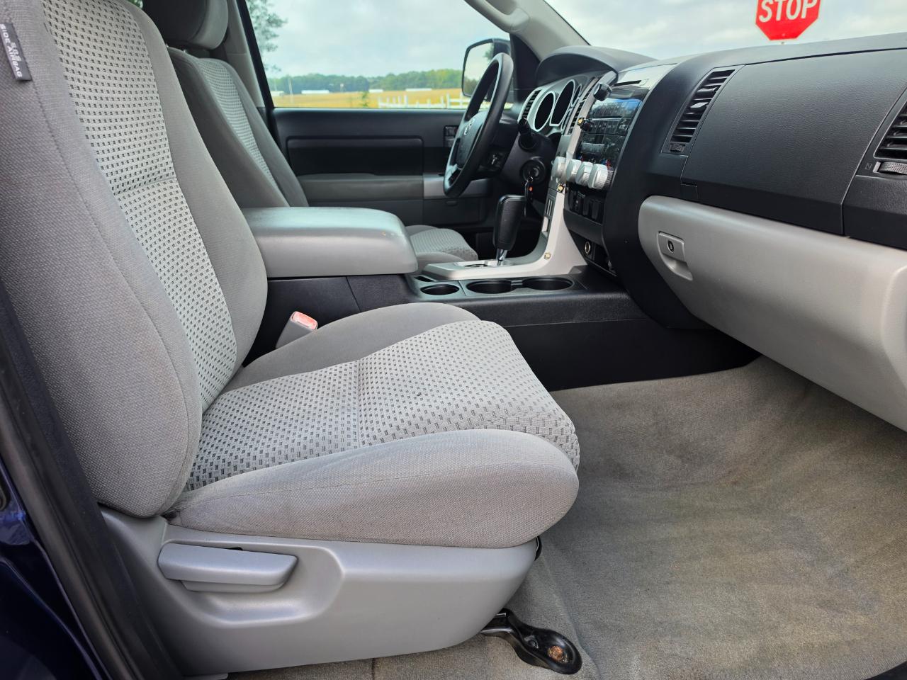 Toyota Tundra SR5 Double Cab 5.7L 4WD 2008
