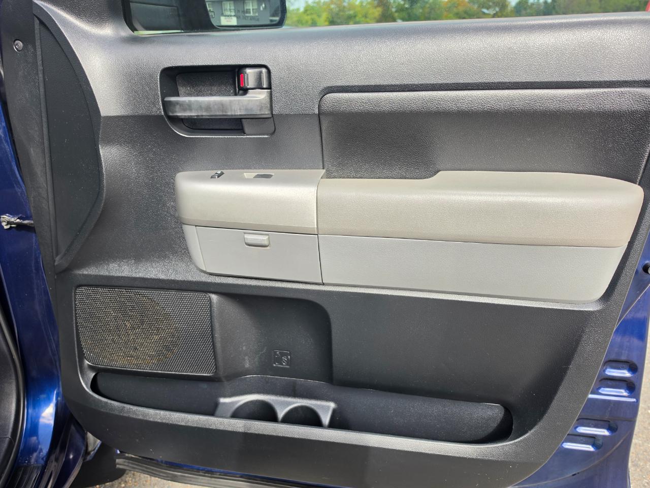 Toyota Tundra SR5 Double Cab 5.7L 4WD 2008