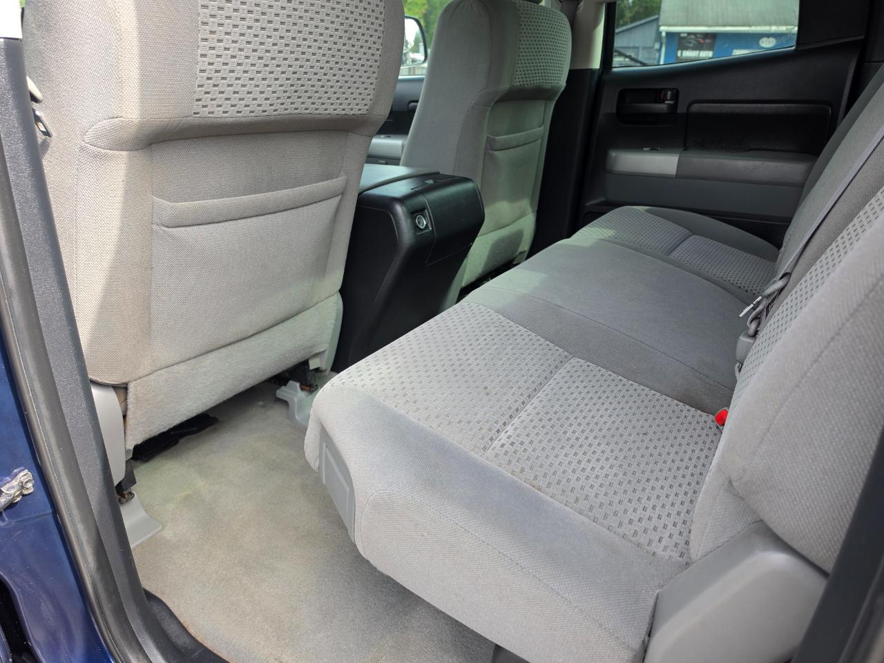 Toyota Tundra SR5 Double Cab 5.7L 4WD 2008