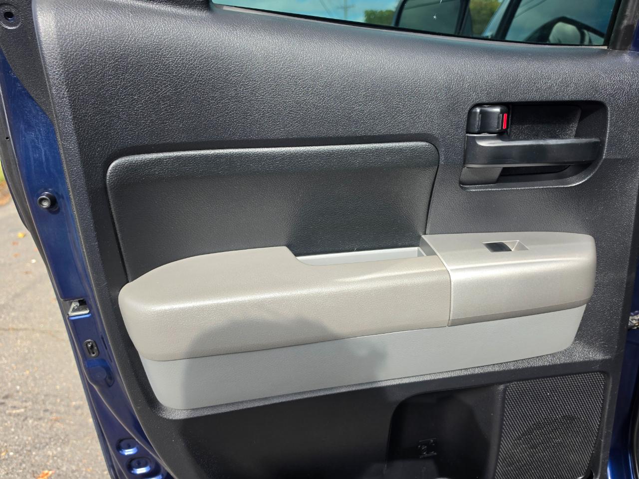 Toyota Tundra SR5 Double Cab 5.7L 4WD 2008
