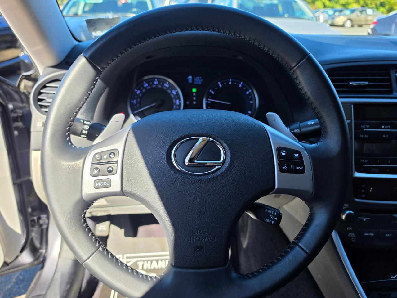 Lexus IS 250 RWD 2012