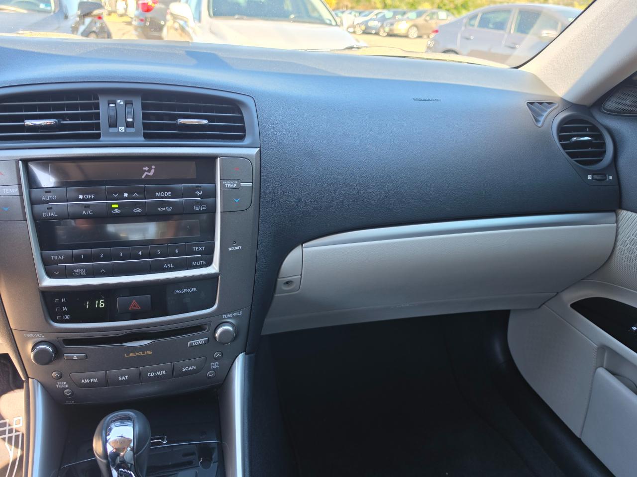 Lexus IS 250 RWD 2012