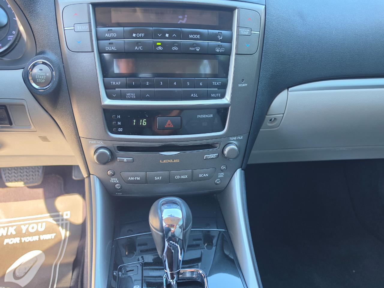Lexus IS 250 RWD 2012
