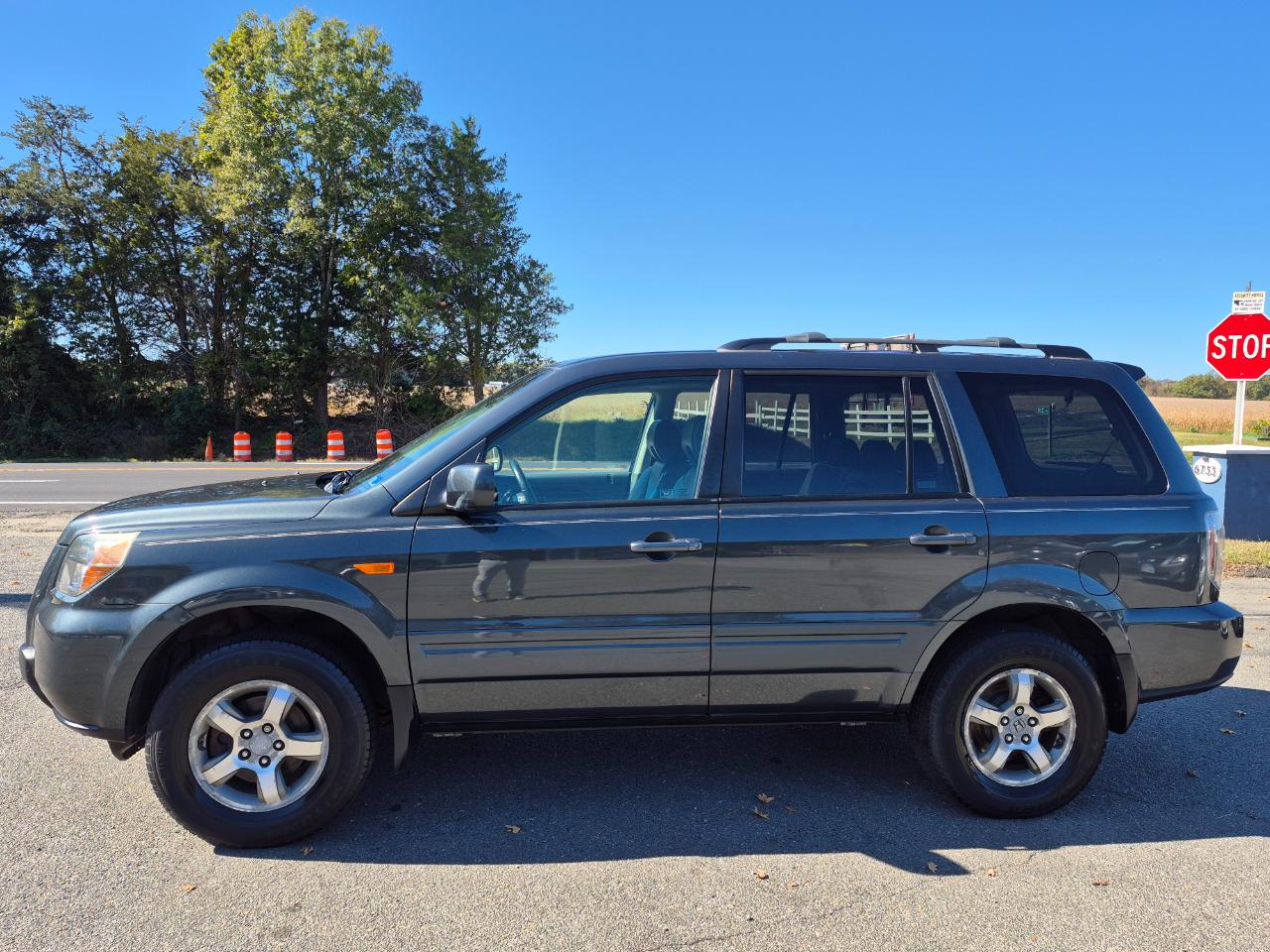 Honda Pilot EX 4WD w/ Leather and DVD 2006