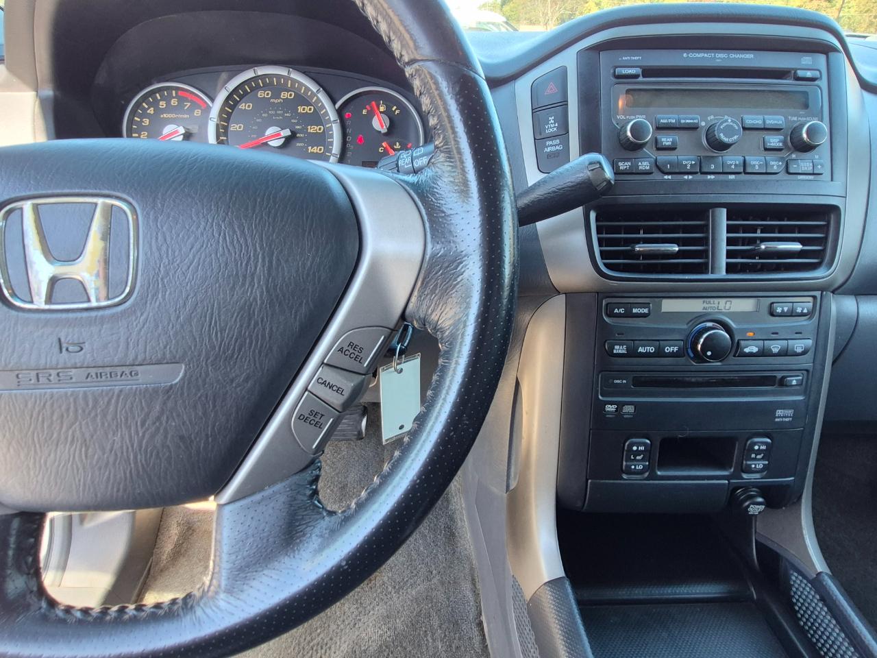 Honda Pilot EX 4WD w/ Leather and DVD 2006