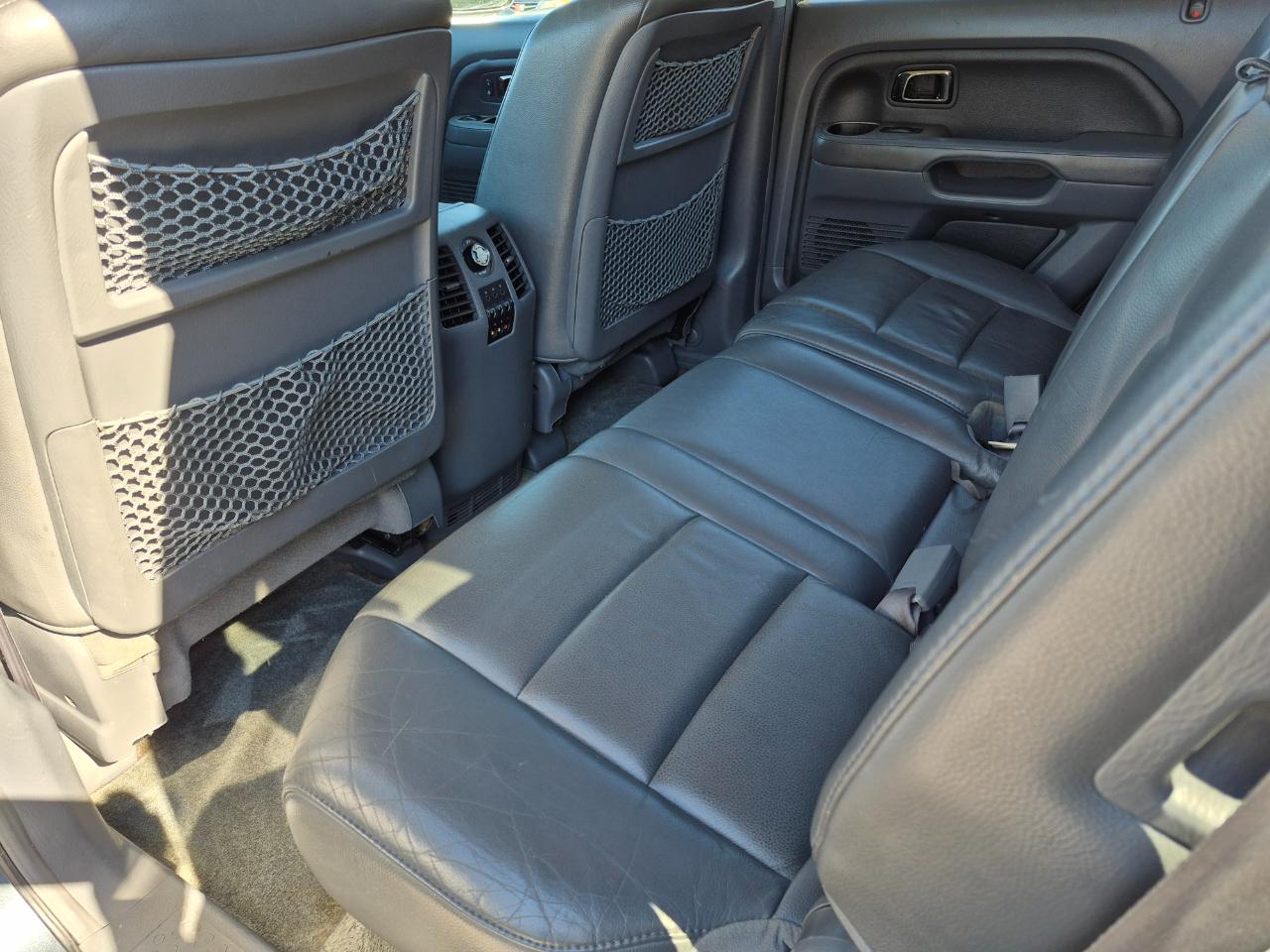 Honda Pilot EX 4WD w/ Leather and DVD 2006