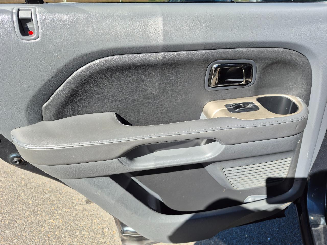 Honda Pilot EX 4WD w/ Leather and DVD 2006