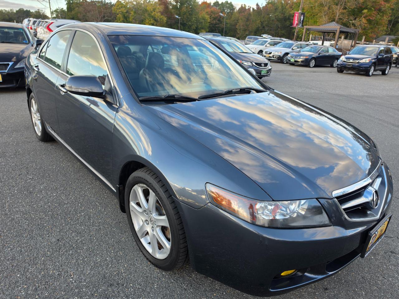 Acura TSX 5-speed AT with Navigation System 2005