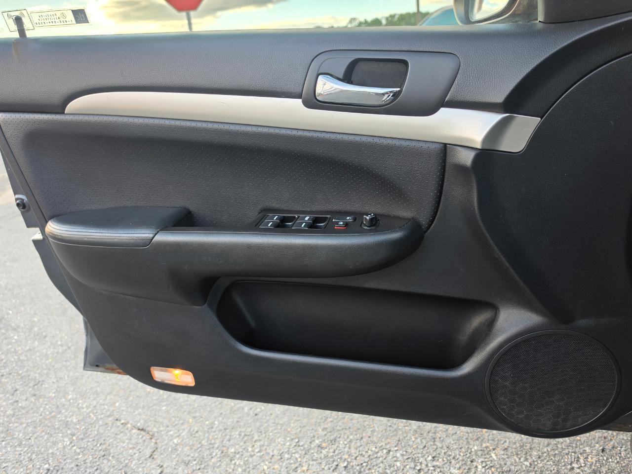 Acura TSX 5-speed AT with Navigation System 2005
