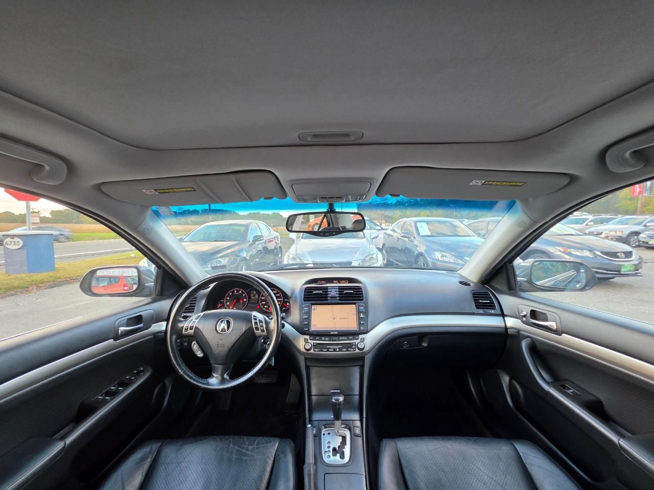 Acura TSX 5-speed AT with Navigation System 2005