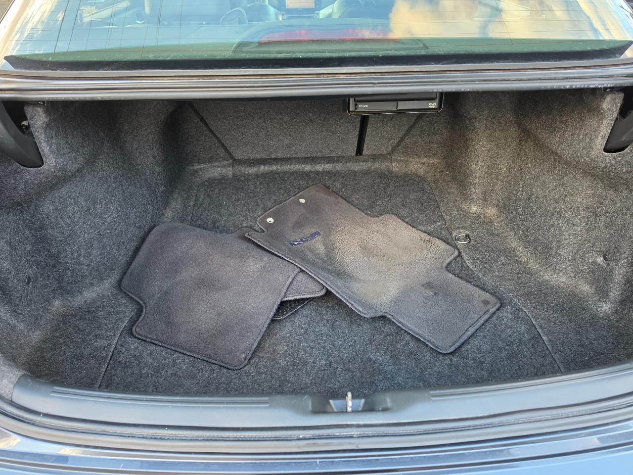 Acura TSX 5-speed AT with Navigation System 2005