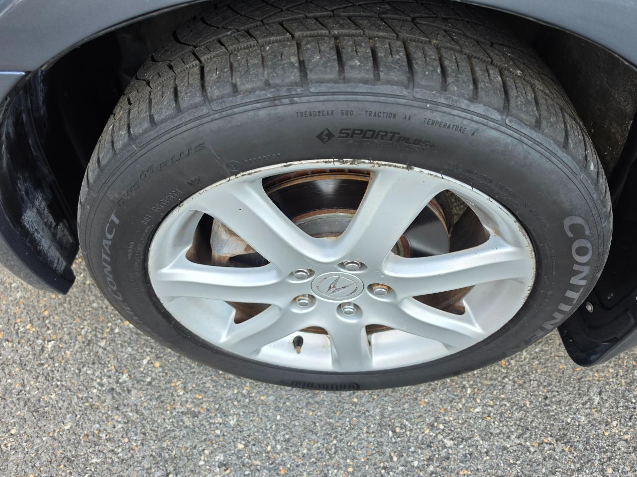 Acura TSX 5-speed AT with Navigation System 2005