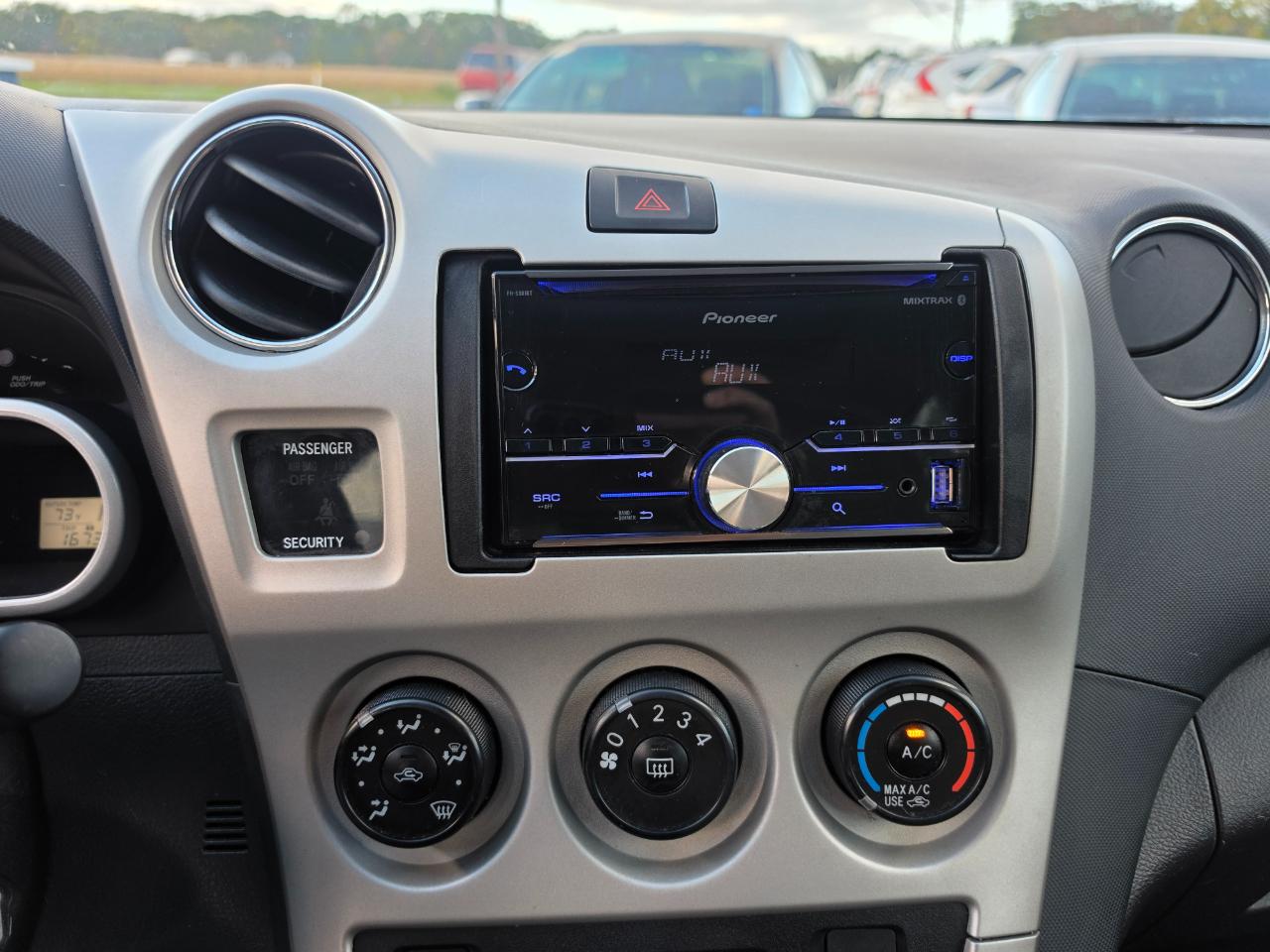 Toyota Matrix XRS 5-Speed AT 2009